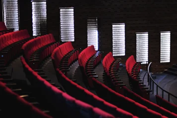amphi-theater